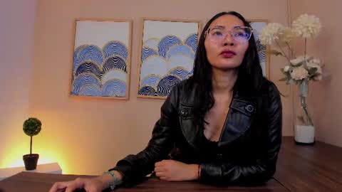 Lucy Liiu online show from 07-18-26, 08:01