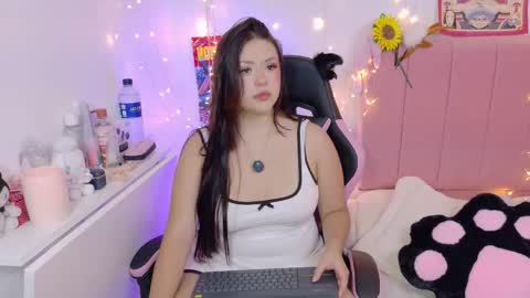 LUCYY FROM HOME  online show from 03-02-26, 02:14