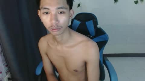 lui_the_fucker online show from 11-25-25, 05:40