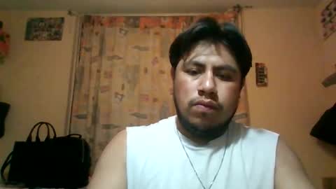 luis_garcia1202 online show from 05-01-26, 02:49