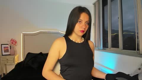 Snapshot of luisa__rosse chatting on 02-16-26, 11:28 Luisa online show from 02-16-26, 11:28