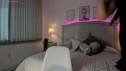 Snapshot of luisa__rosse chatting on 03-13-26, 11:17 Luisa online show from 03-13-26, 11:17