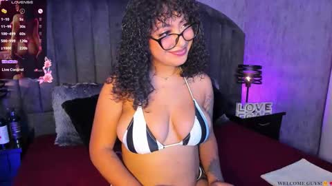       online show from 11-12-25, 09:36