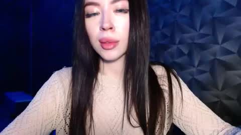 luisa lovedom online show from 04-03-26, 06:06