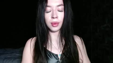 luisa lovedom online show from 05-16-26, 12:51