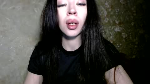 luisa lovedom online show from 07-05-26, 07:32