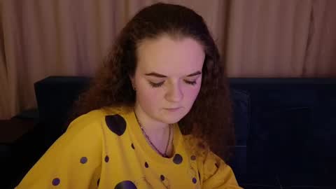 Luisa Rosee online show from 02-19-25, 01:08