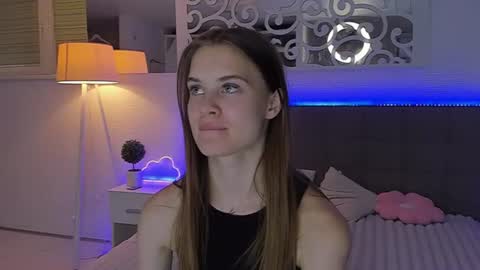 LuisaClover online show from 07-26-26, 12:52
