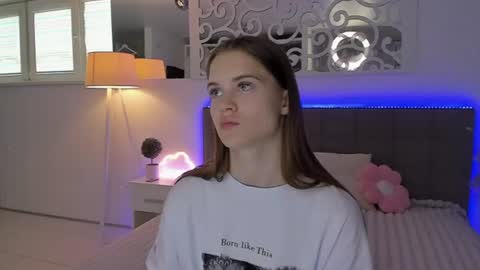 LuisaClover online show from 07-26-26, 12:56
