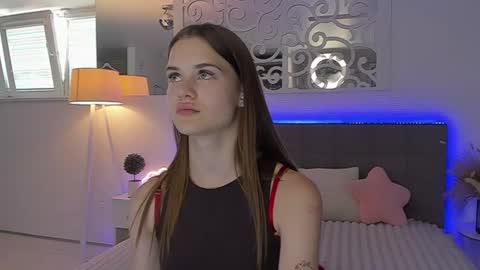 LuisaClover online show from 07-29-26, 12:25