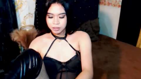 Snapshot of luisaellanor chatting on 02-05-25, 06:37 luisaellanor online show from 02-05-25, 06:37