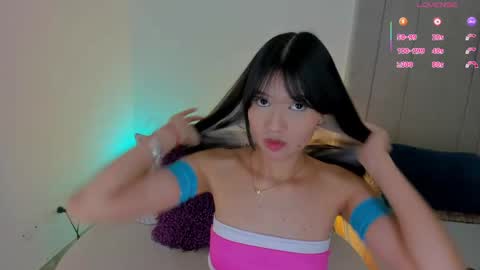 Snapshot of luisah_ chatting on 05-03-26, 08:37 L U I S A online show from 05-03-26, 08:37