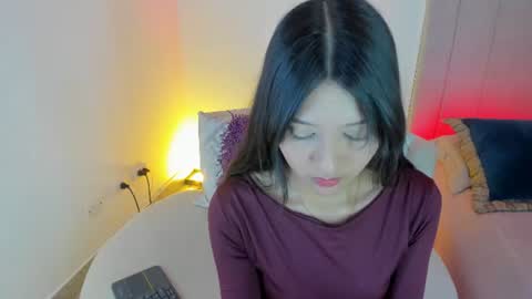 L U I S A online show from 07-26-26, 07:21