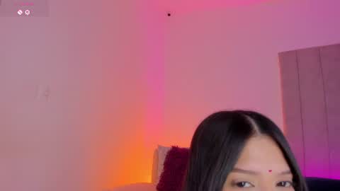 L U I S A online show from 07-30-26, 07:46
