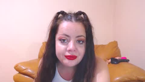 Snapshot of luisahornydoll chatting on 12-04-25, 09:45 Cassie online show from 12-04-25, 09:45