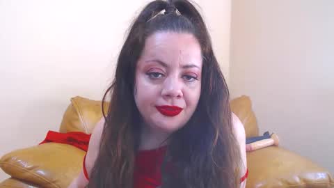 Snapshot of luisahornydoll chatting on 05-04-26, 08:43 Cassie online show from 05-04-26, 08:43