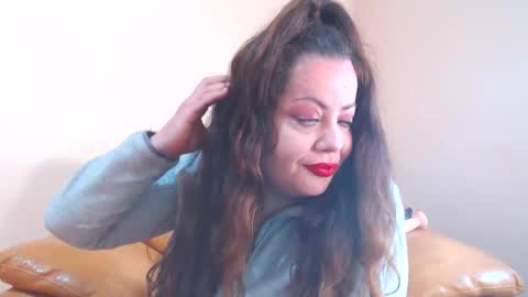 Snapshot of luisahornydoll chatting on 05-12-26, 06:43 Cassie online show from 05-12-26, 06:43