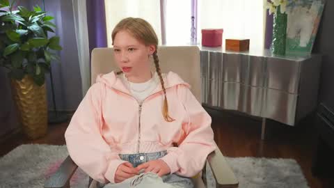 My name is Haley glad to see you in my room online show from 05-12-26, 12:13