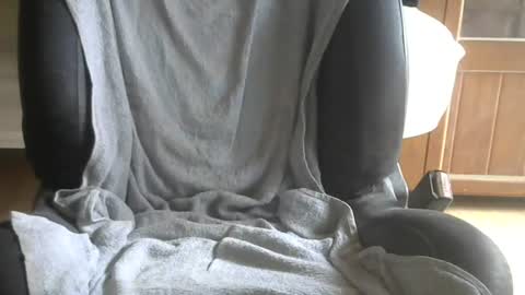 luisjetron199 online show from 08-08-26, 01:46