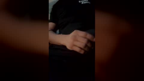 Snapshot of luisjg24hrs chatting on 04-03-26, 04:27 luisjg24hrs online show from 04-03-26, 04:27