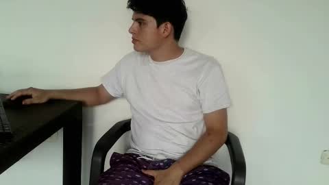 Snapshot of luisk200 chatting on 02-03-26, 12:43 Luis S Kennedy online show from 02-03-26, 12:43