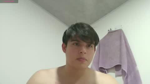 Snapshot of luisk200 chatting on 04-09-26, 02:55 Luis S Kennedy online show from 04-09-26, 02:55