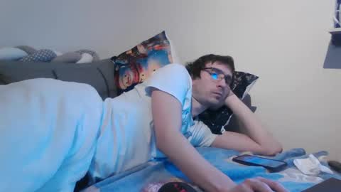 Snapshot of luismcawesome chatting on 02-26-25, 08:04 Luis online show from 02-26-25, 08:04