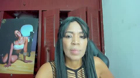 Snapshot of luissa_s1 chatting on 12-17-24, 11:17 Luissa online show from 12-17-24, 11:17