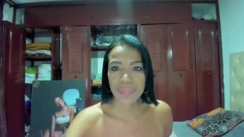 Snapshot of luissa_s1 chatting on 12-31-24, 11:31 Luissa online show from 12-31-24, 11:31