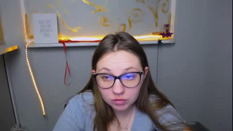 Luiza online show from 12-04-24, 02:15