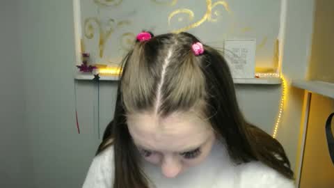 Luiza online show from 01-17-25, 08:02