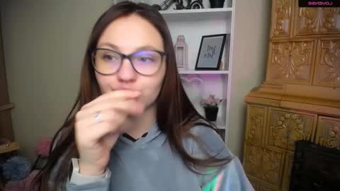 Luiza online show from 12-05-25, 07:28