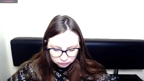 Snapshot of luizaheems_ chatting on 03-27-26, 07:47 Luiza online show from 03-27-26, 07:47
