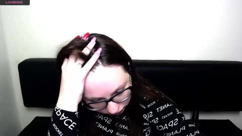 Snapshot of luizaheems_ chatting on 03-27-26, 08:37 Luiza online show from 03-27-26, 08:37