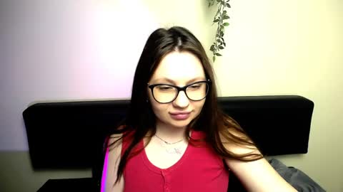 Snapshot of luizaheems_ chatting on 04-02-26, 06:33 Luiza online show from 04-02-26, 06:33