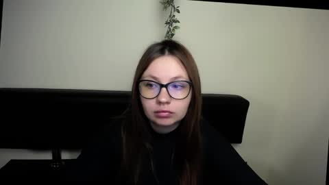 Snapshot of luizaheems_ chatting on 04-06-26, 06:25 Luiza online show from 04-06-26, 06:25