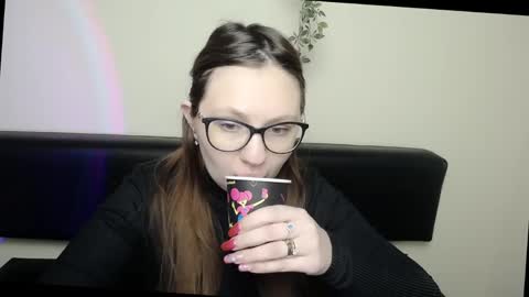Snapshot of luizaheems_ chatting on 04-14-26, 06:41 Luiza online show from 04-14-26, 06:41