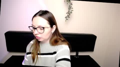 Snapshot of luizaheems_ chatting on 04-22-26, 06:05 Luiza online show from 04-22-26, 06:05