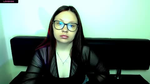 Luiza online show from 05-30-26, 06:21