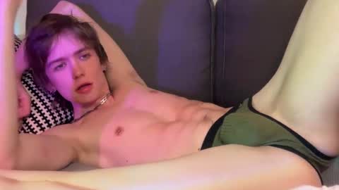 Snapshot of luka_marrant chatting on 02-04-26, 10:26 aphex twink online show from 02-04-26, 10:26