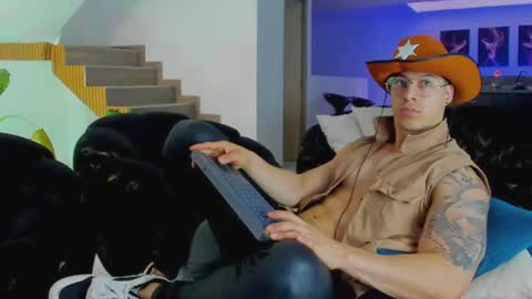 Lukas Green online show from 06-25-26, 06:01