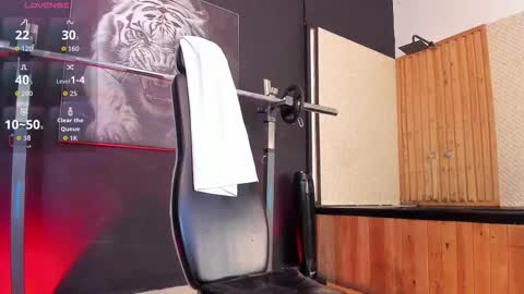 LUKE online show from 12-14-25, 11:48