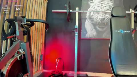 LUKE online show from 04-23-26, 11:31