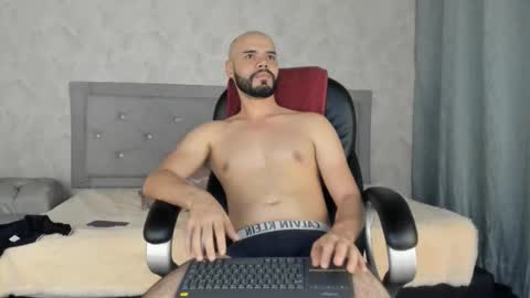 luke diaz7 online show from 02-11-25, 12:38