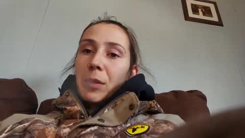 Snapshot of lukeandali23 chatting on 02-25-25, 09:35 Lukeandali420 online show from 02-25-25, 09:35