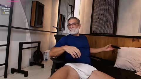 Luke Crews online show from 01-30-25, 07:15