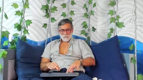 Luke Crews online show from 03-03-25, 06:55