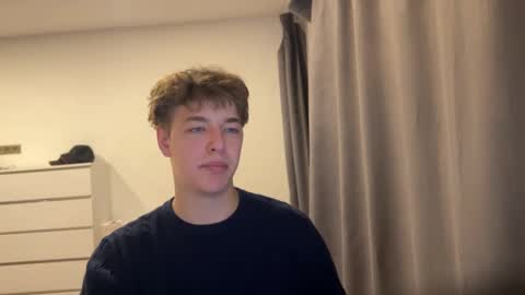 Snapshot of lukedesirable chatting on 01-18-25, 04:21 lukedesirable online show from 01-18-25, 04:21