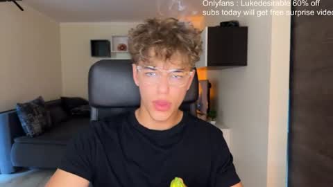 lukedesirable online show from 07-04-26, 03:40