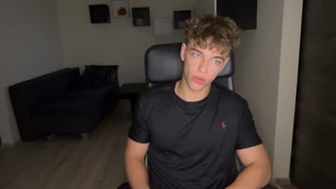 lukedesirable online show from 07-30-26, 10:42